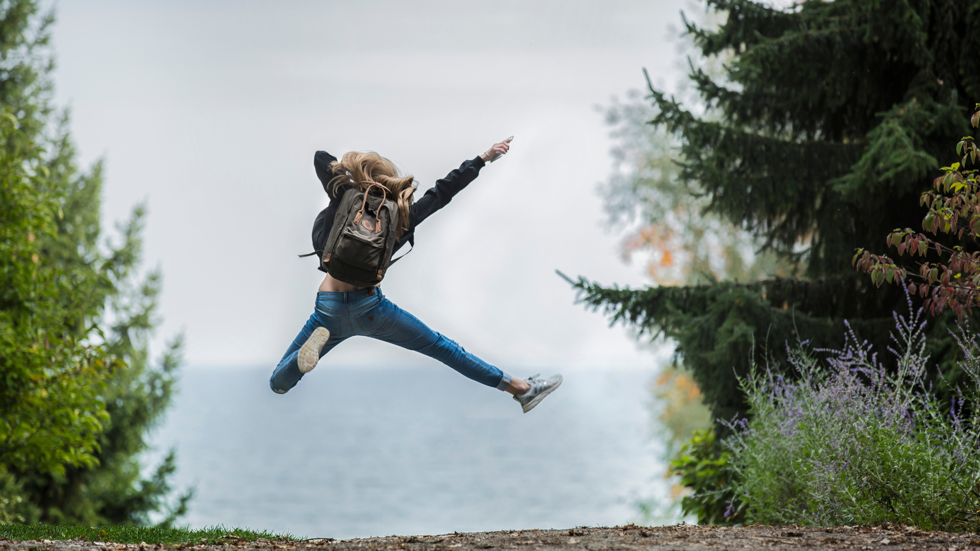10 small changes to spend less and live more